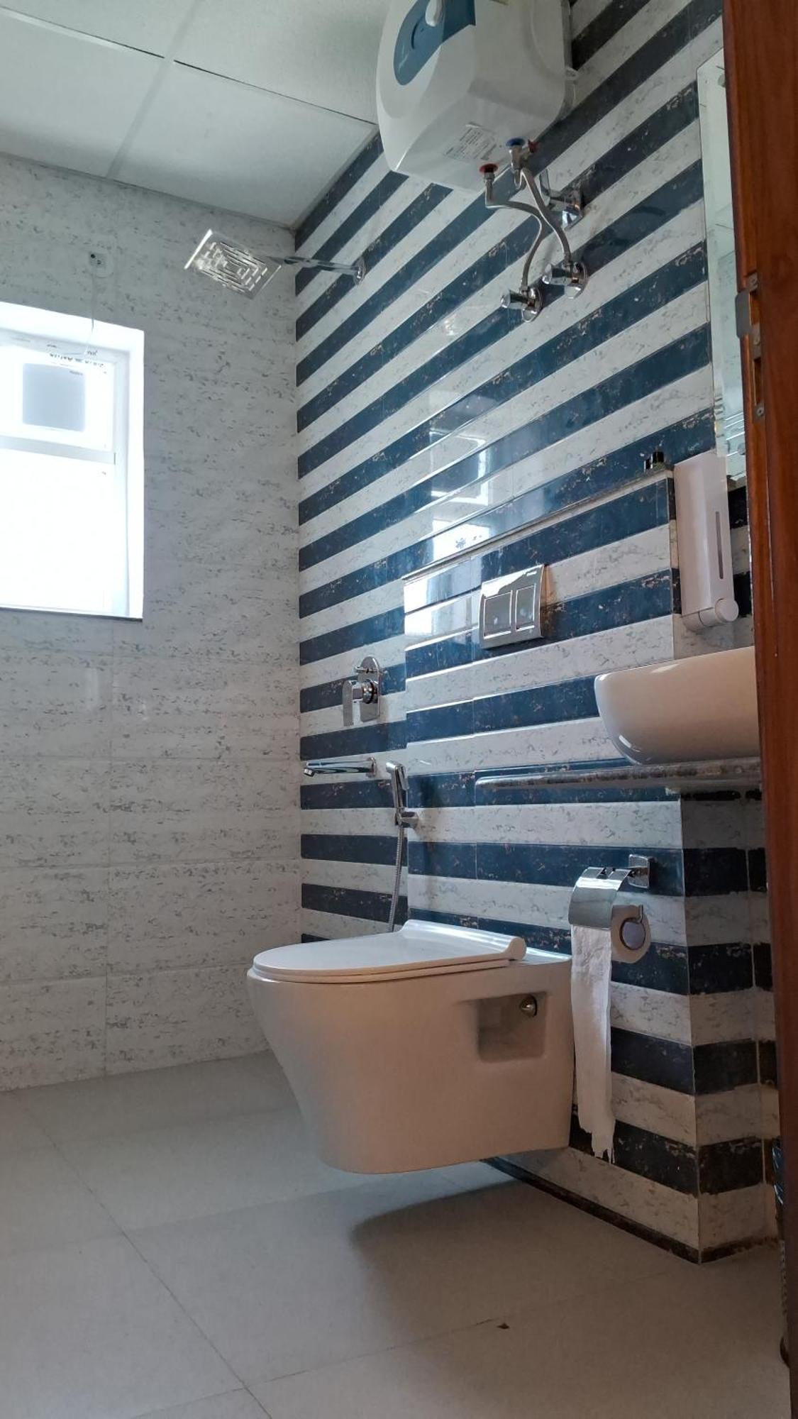 Emerald Suites Greater Noida Camera foto